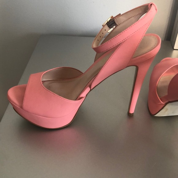 Aldo Barbie pink heels - Picture 2 of 4